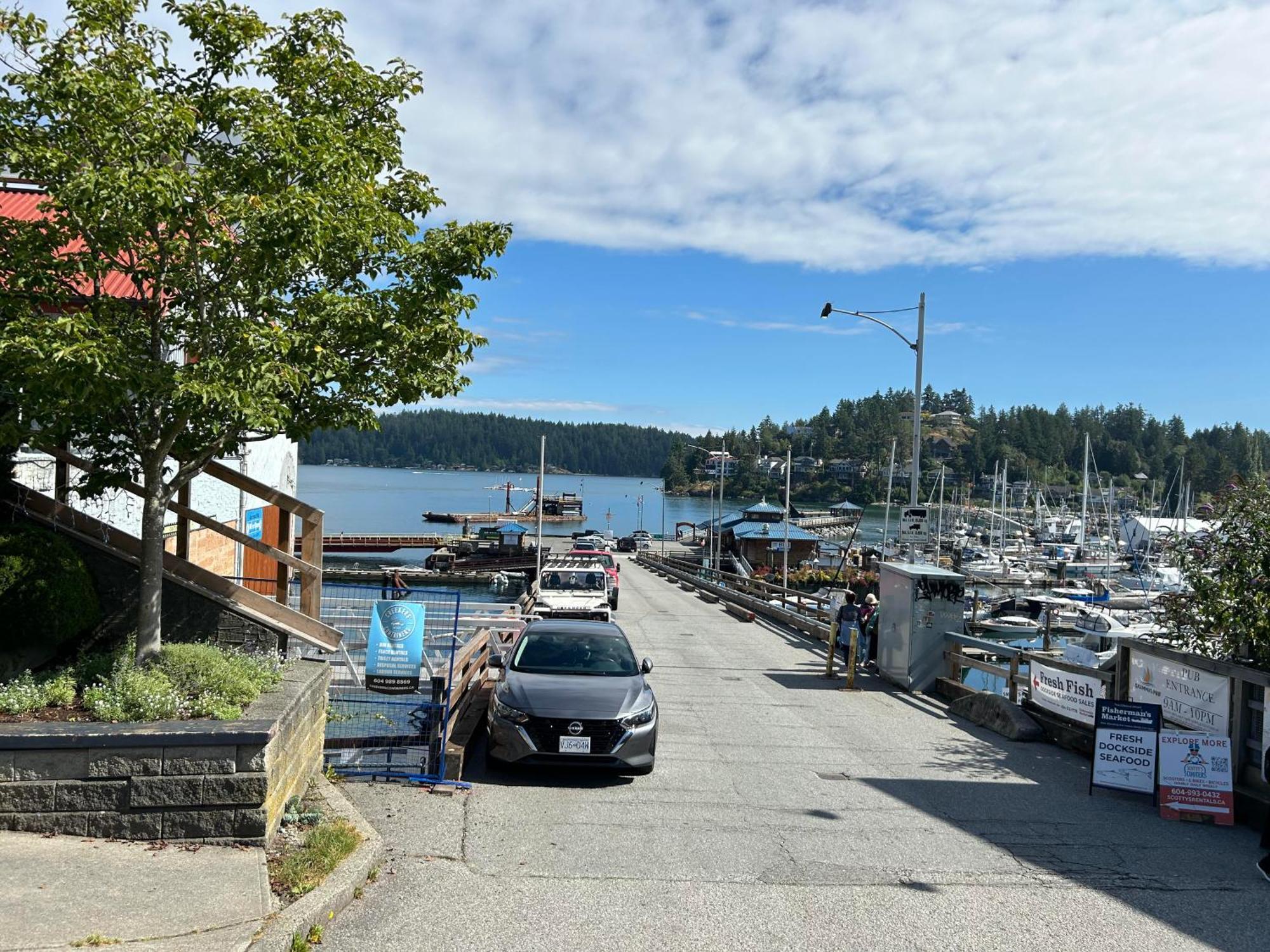 Iconic 3-Story Waterfront 'Marina House' W/ View Villa Gibsons Exterior foto