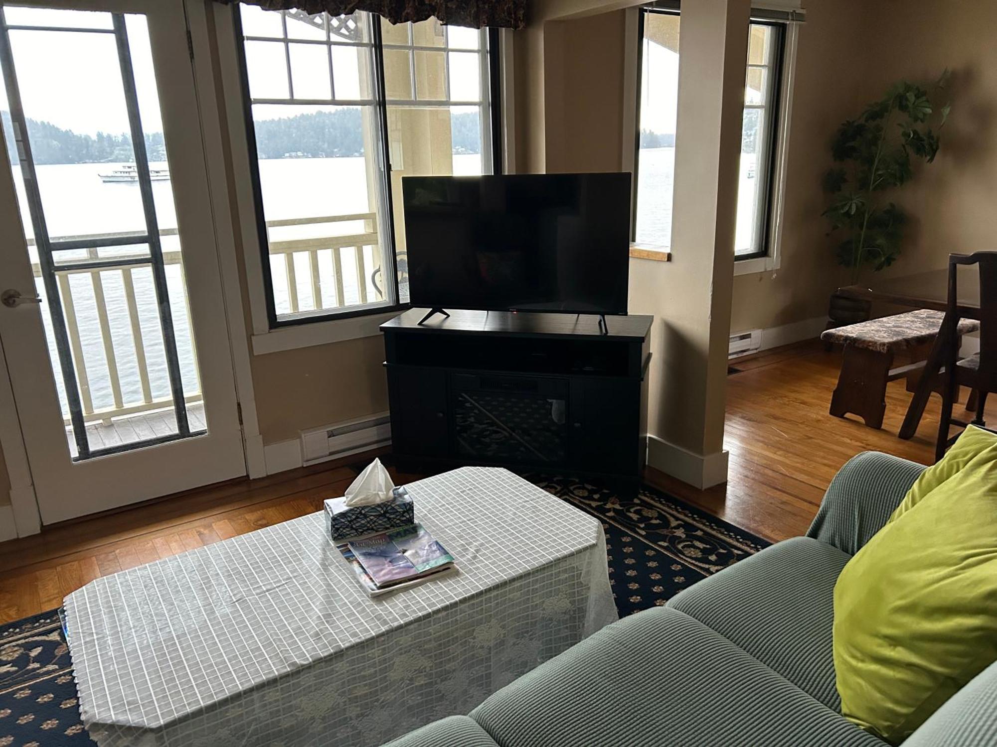 Iconic 3-Story Waterfront 'Marina House' W/ View Villa Gibsons Exterior foto